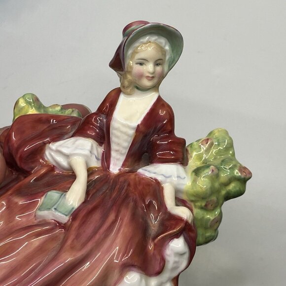 Vintage Royal Doulton Lydia Figurine HN 1908 Seated Victorian Lady Garden - Picture 7 of 8